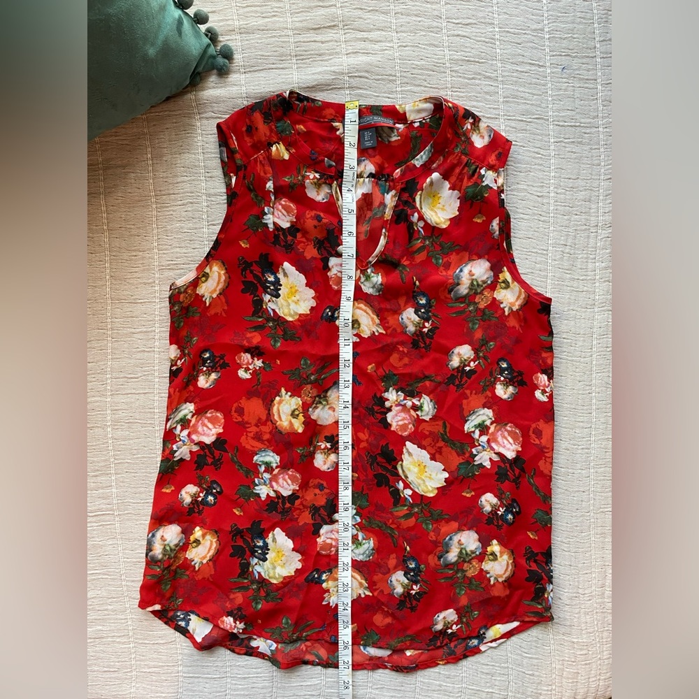3/$8 Bundle Red floral blouse - Picture 3 of 6